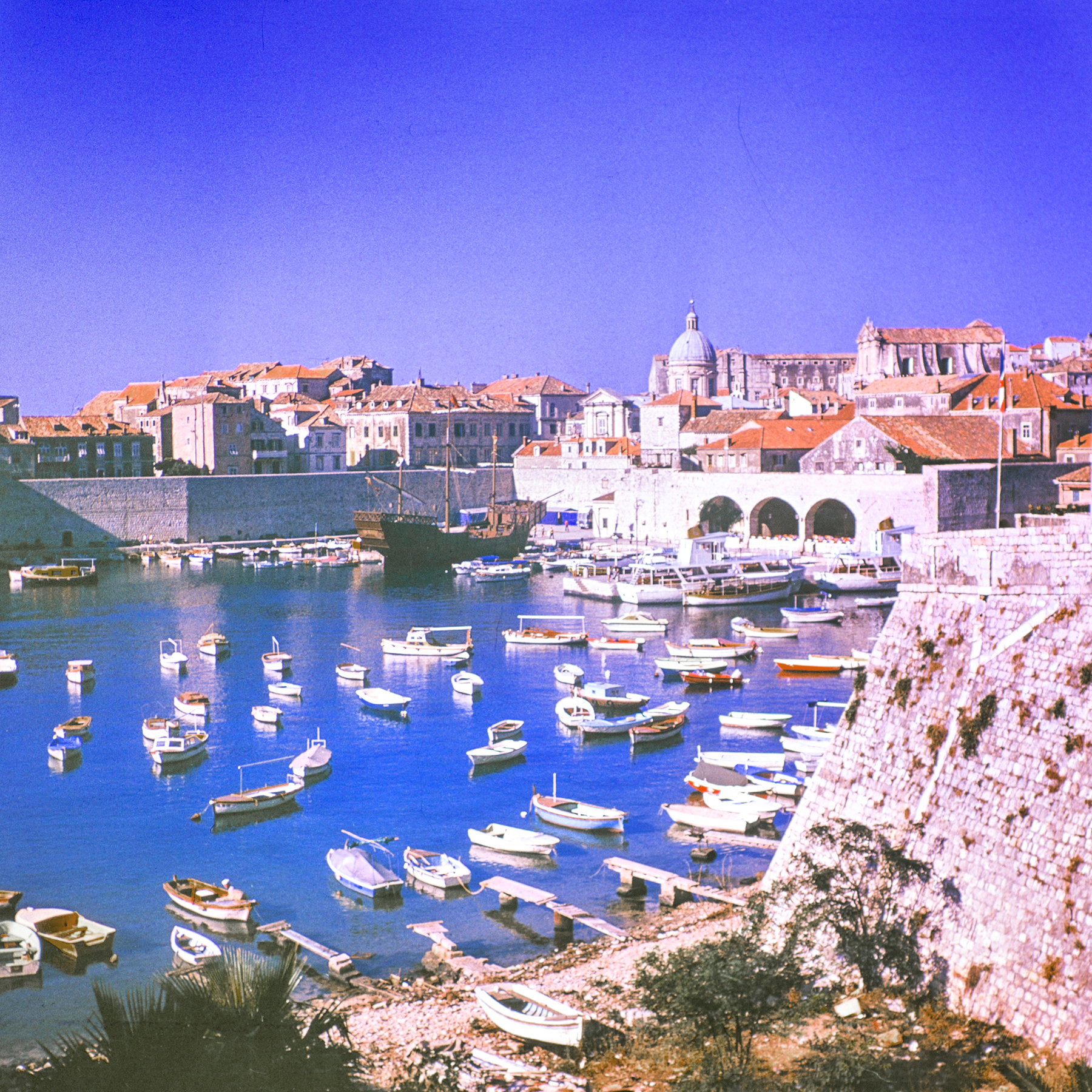 4. Пристань, Дубровник, Югославия.jpg 4. Пристань, Дубровник, Югославия.jpg